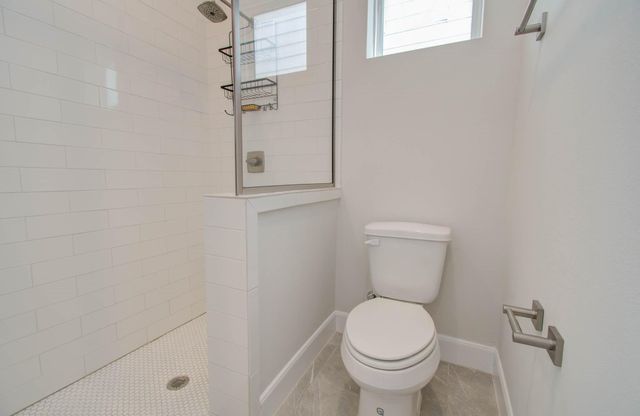 2816 Grand Fountains Drive B, Houston, TX 77054