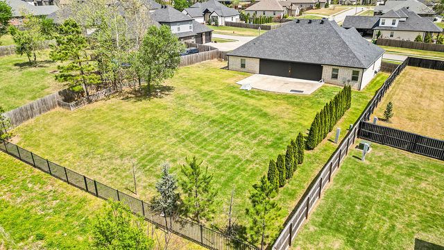 614 Oriole Drive, Elm Springs, AR 72762
