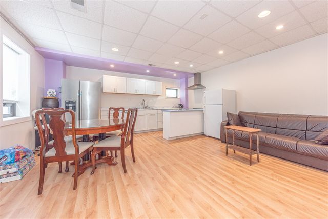 404 W Liberty Street, Ann Arbor, MI 48103