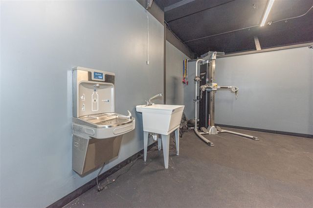 404 W Liberty Street, Ann Arbor, MI 48103