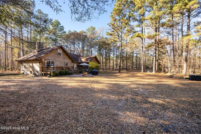 920 Jeff Road, Arapahoe, NC 28510