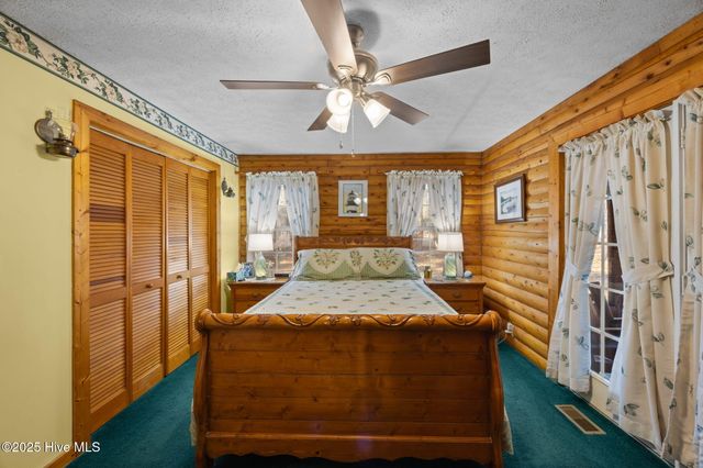 920 Jeff Road, Arapahoe, NC 28510