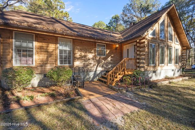 920 Jeff Road, Arapahoe, NC 28510