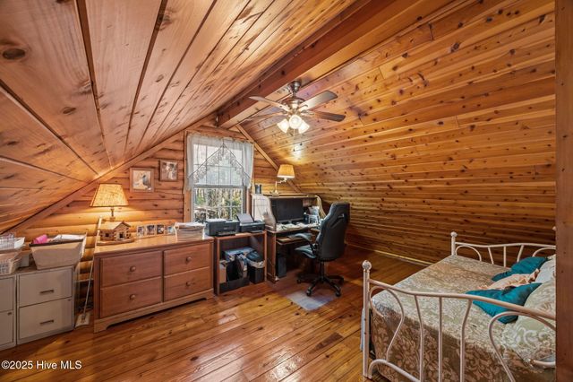 920 Jeff Road, Arapahoe, NC 28510