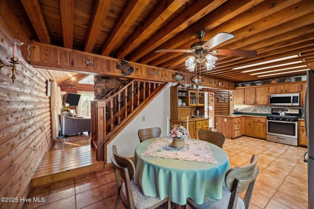 920 Jeff Road, Arapahoe, NC 28510