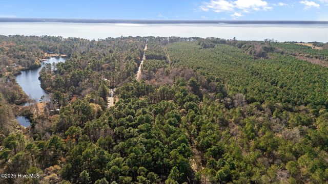 920 Jeff Road, Arapahoe, NC 28510