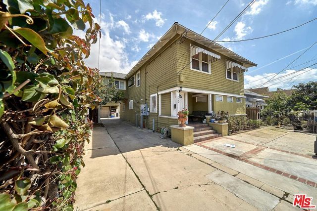 1144 S Kingsley Drive, Los Angeles, CA 90006