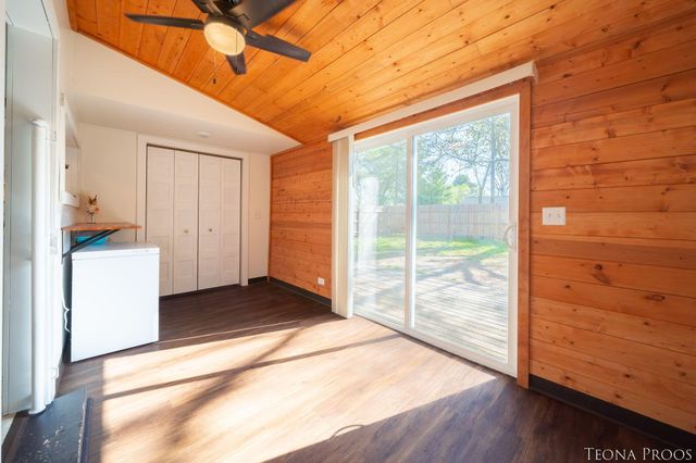 221 Bridge Road, Allegan, MI 49010