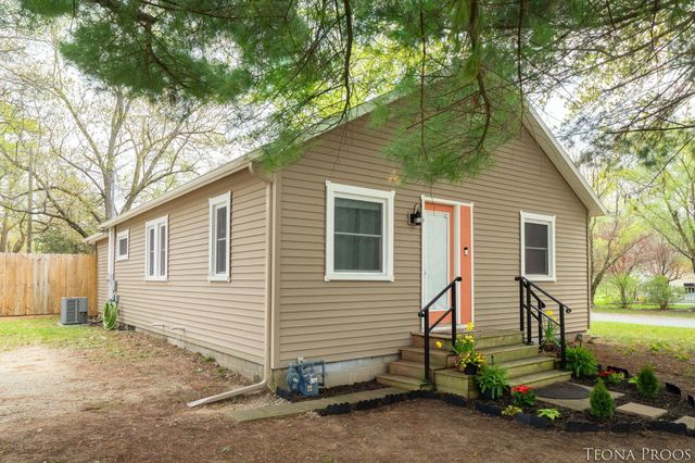 221 Bridge Road, Allegan, MI 49010