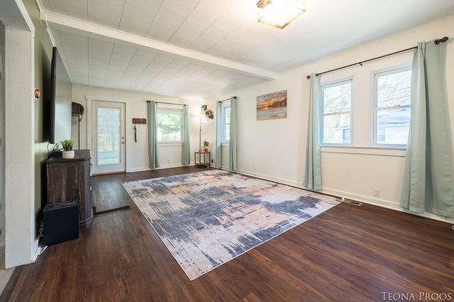 221 Bridge Road, Allegan, MI 49010