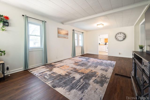 221 Bridge Road, Allegan, MI 49010
