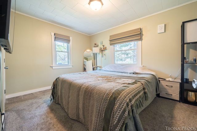 221 Bridge Road, Allegan, MI 49010