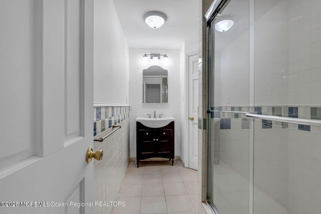 700 Ocean Avenue N 9, Long Branch, NJ 07740