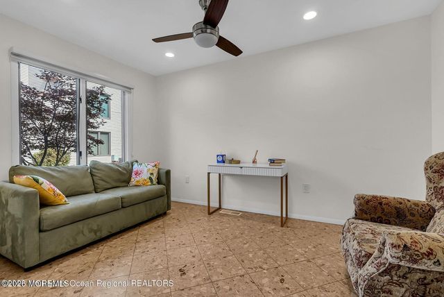 700 Ocean Avenue N 9, Long Branch, NJ 07740