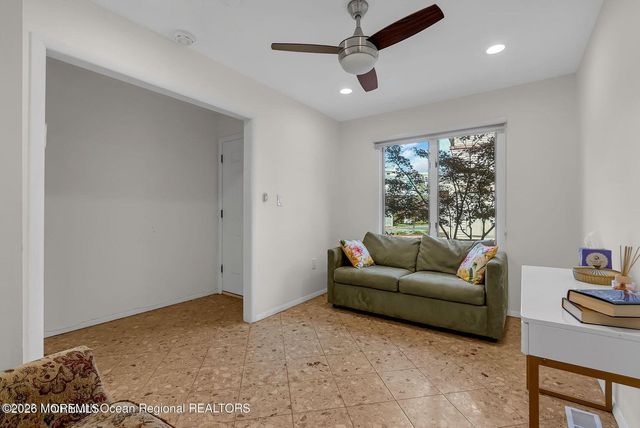 700 Ocean Avenue N 9, Long Branch, NJ 07740