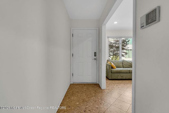 700 Ocean Avenue N 9, Long Branch, NJ 07740