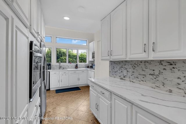 700 Ocean Avenue N 9, Long Branch, NJ 07740
