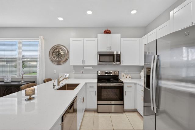 14341 EDITORS NOTE STREET, Ruskin, FL 33573