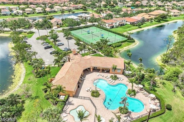 3573 Malagrotta CIR, Cape Coral, FL 33909