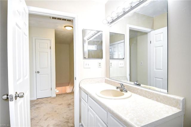 4824 Boxford RD, Virginia Beach, VA 23456