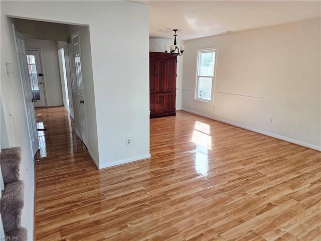 4824 Boxford RD, Virginia Beach, VA 23456