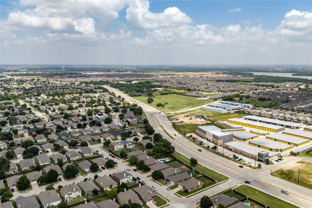 961 Roundup Street, Cross Roads, TX 76227