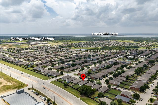 961 Roundup Street, Cross Roads, TX 76227