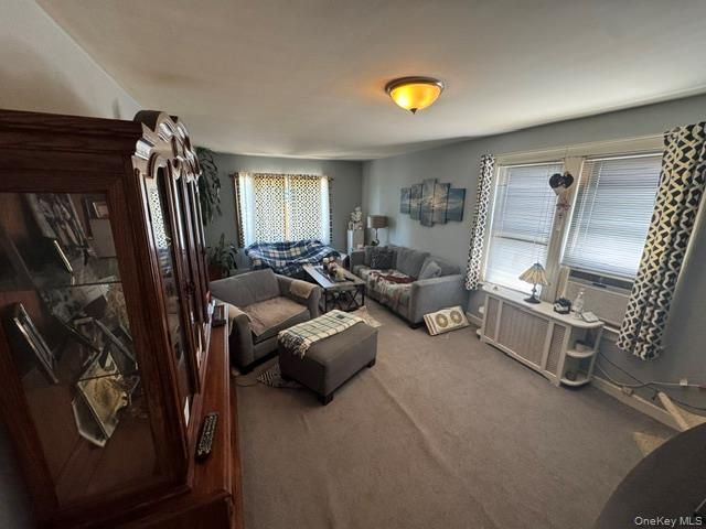 616 College Place, College Point, NY 11356