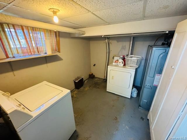 616 College Place, College Point, NY 11356