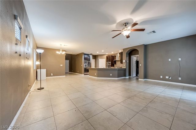 8113 Crushed Velvet Place, Las Vegas, NV 89166