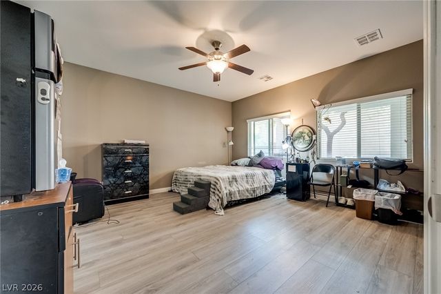 8113 Crushed Velvet Place, Las Vegas, NV 89166