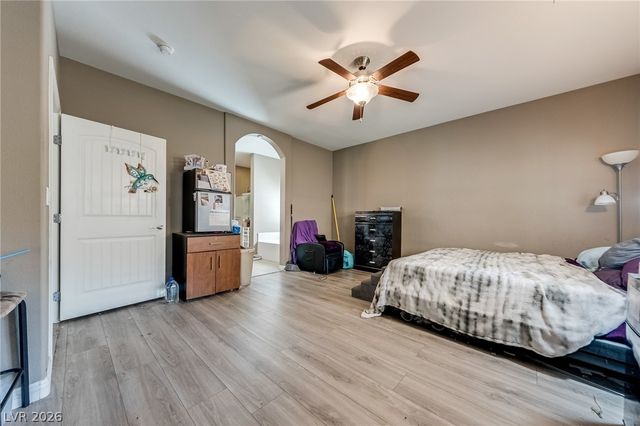 8113 Crushed Velvet Place, Las Vegas, NV 89166