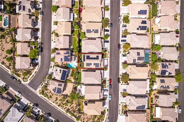 8113 Crushed Velvet Place, Las Vegas, NV 89166