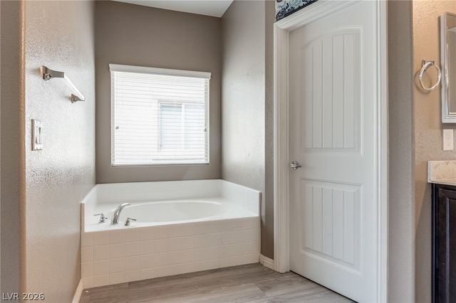 8113 Crushed Velvet Place, Las Vegas, NV 89166