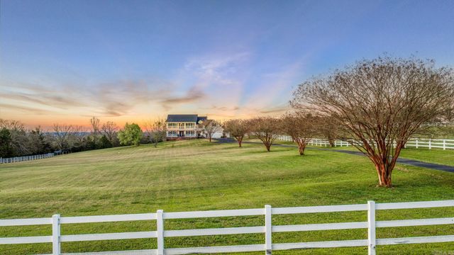 62 Mill Creek Drive, Greenbrier, AR 72058