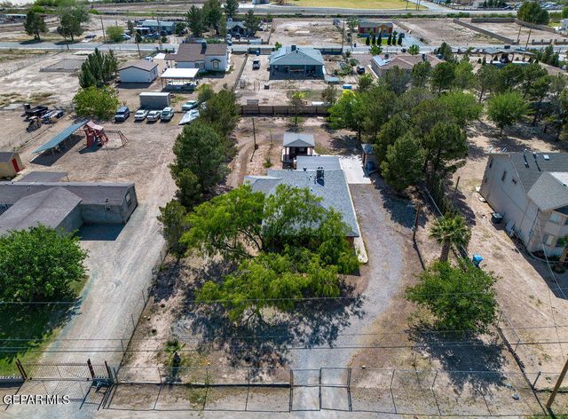 11770 Flor Del Sol, Socorro, TX 79927