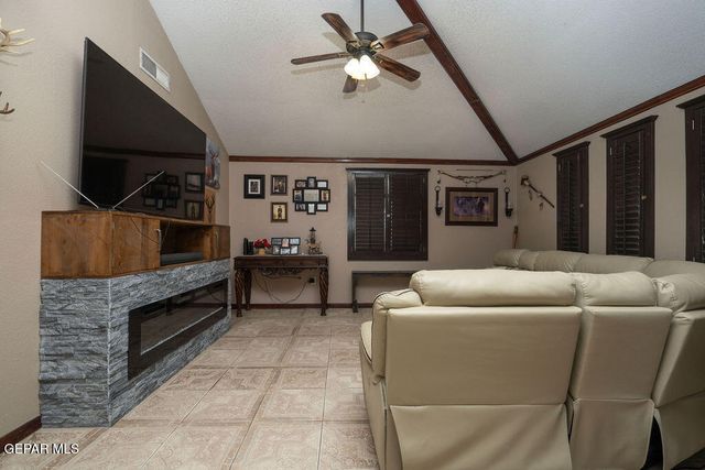 11770 Flor Del Sol, Socorro, TX 79927