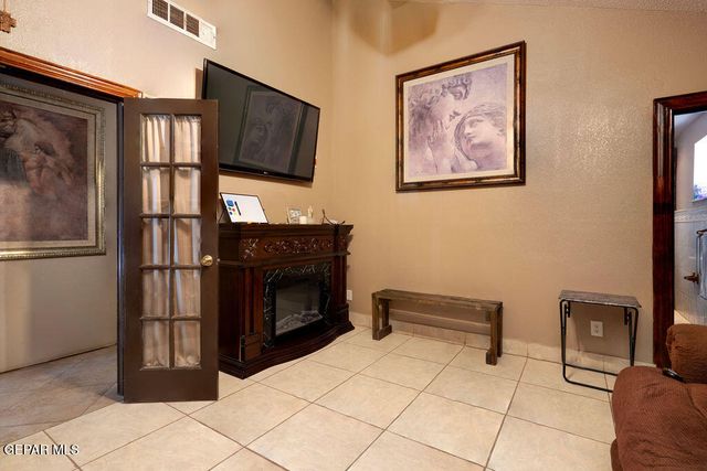 11770 Flor Del Sol, Socorro, TX 79927