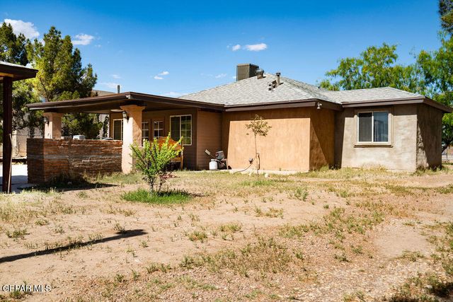 11770 Flor Del Sol, Socorro, TX 79927