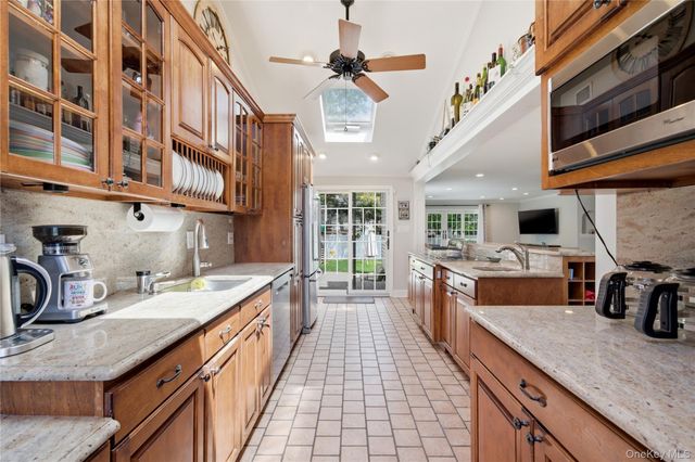 87 Laurel Drive, Massapequa Park, NY 11762
