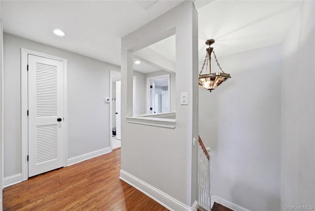87 Laurel Drive, Massapequa Park, NY 11762