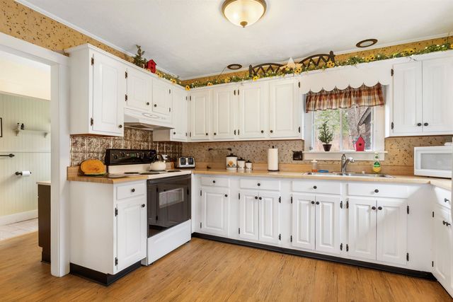 1495 Main Street, Pittsburg, NH 03592