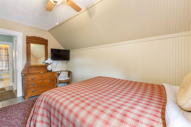 1495 Main Street, Pittsburg, NH 03592