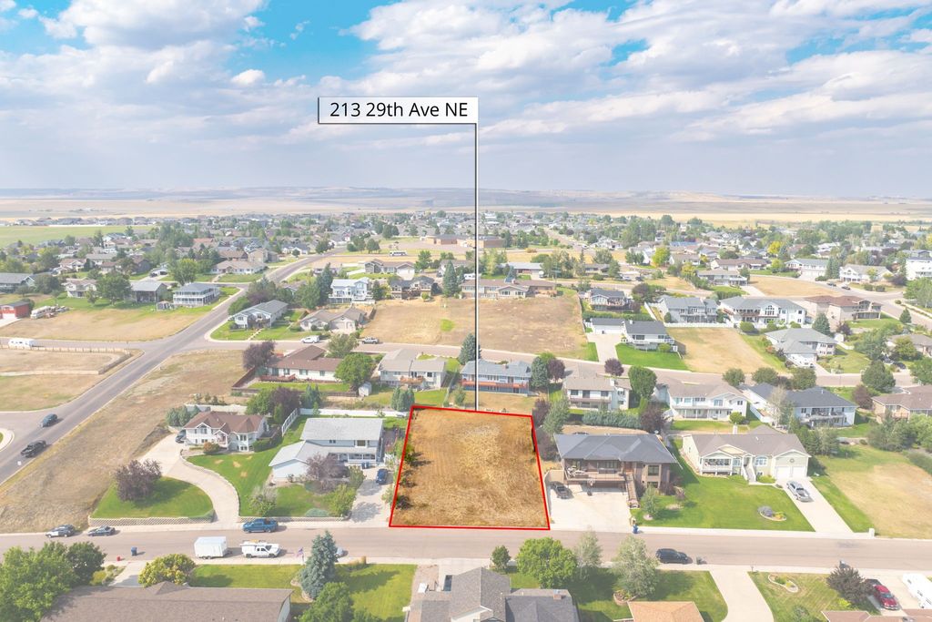 213 29th Avenue NE, Great Falls, MT 59404