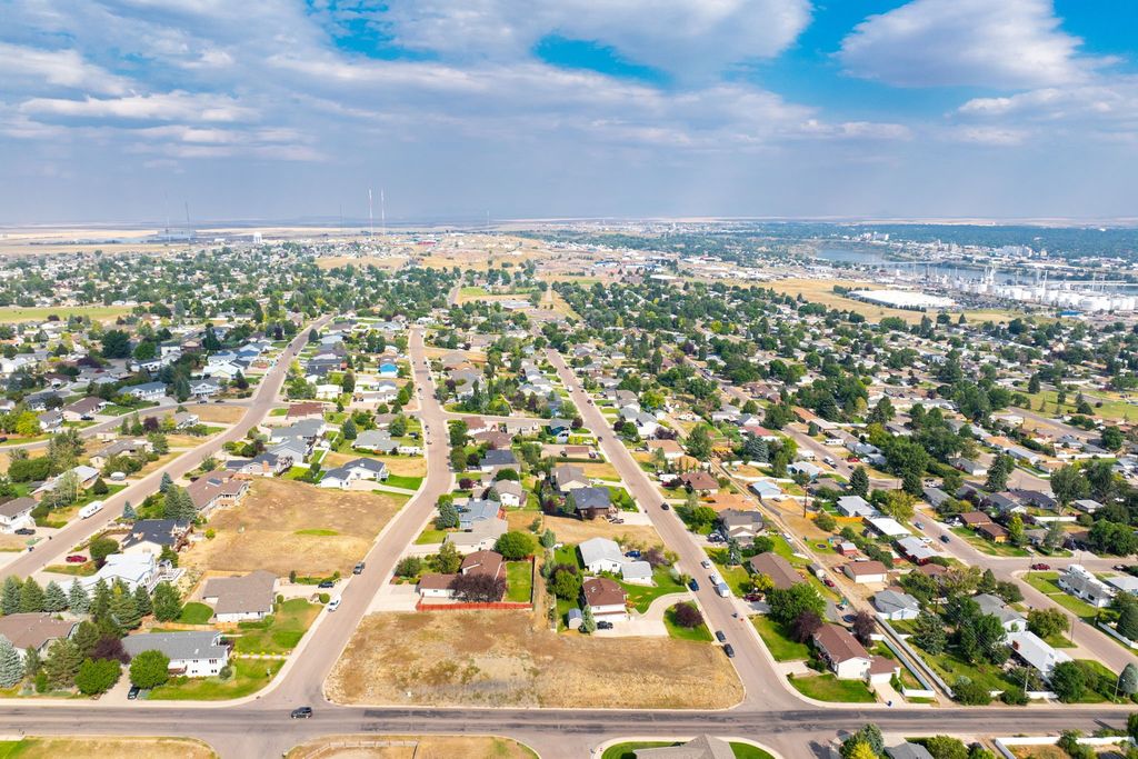 213 29th Avenue NE, Great Falls, MT 59404 photo 16