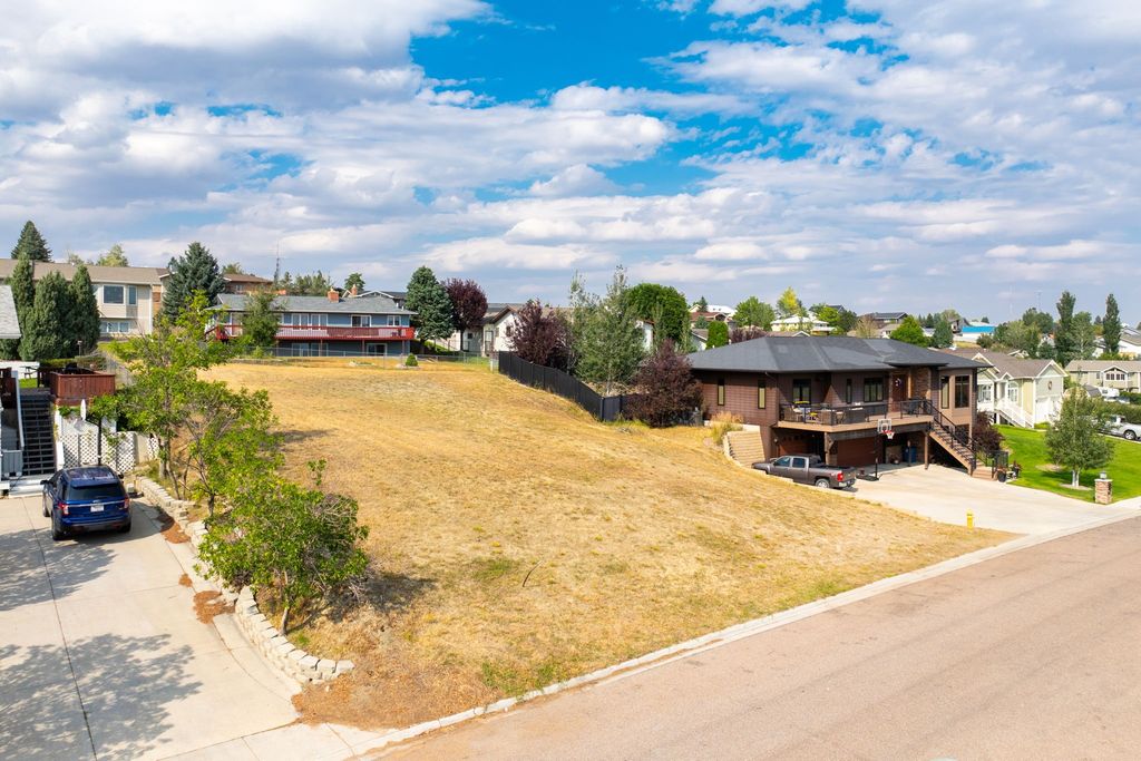 213 29th Avenue NE, Great Falls, MT 59404 photo 5
