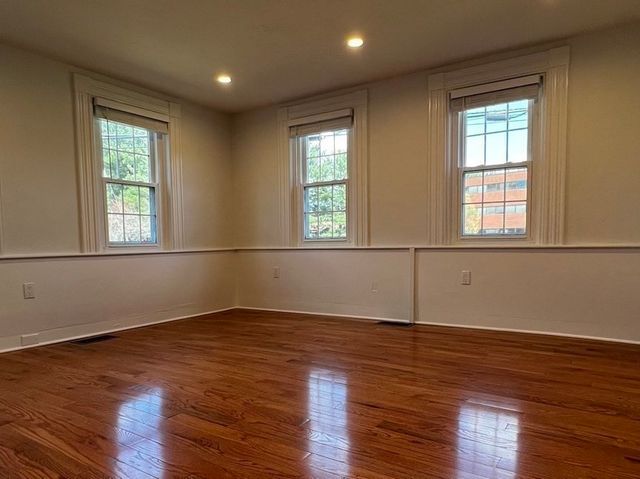 292 Great Rd 1, Acton, MA 01720