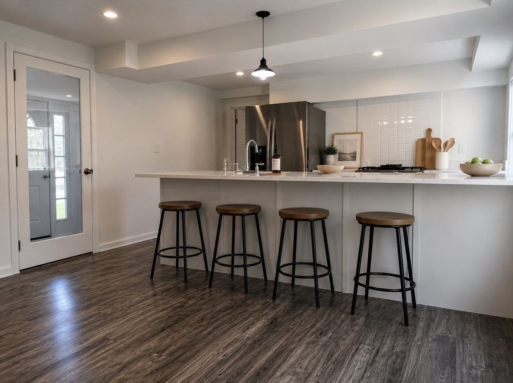 292 Great Rd 1, Acton, MA 01720