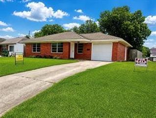 2102 Blueberry Lane, Pasadena, TX 77502