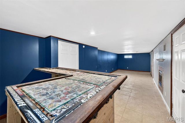 7433 Morganford Road, St Louis, MO 63116